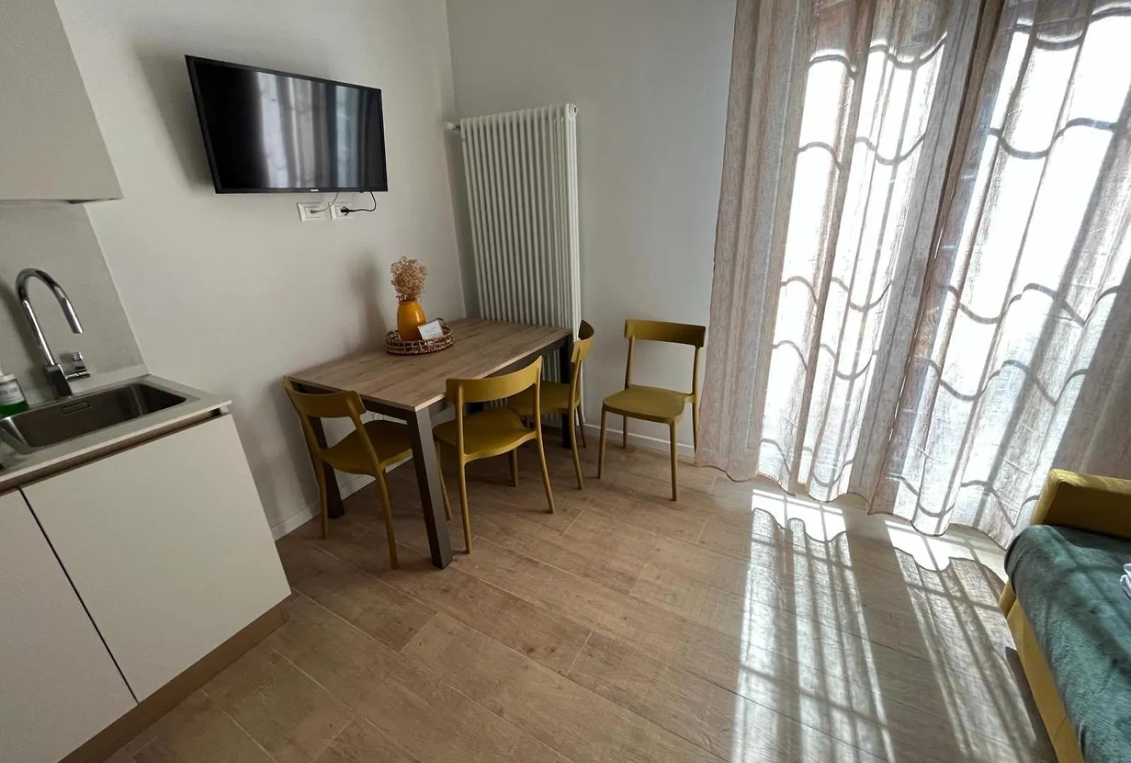 Calari Rooms - Monolocale Boloňa Itálie