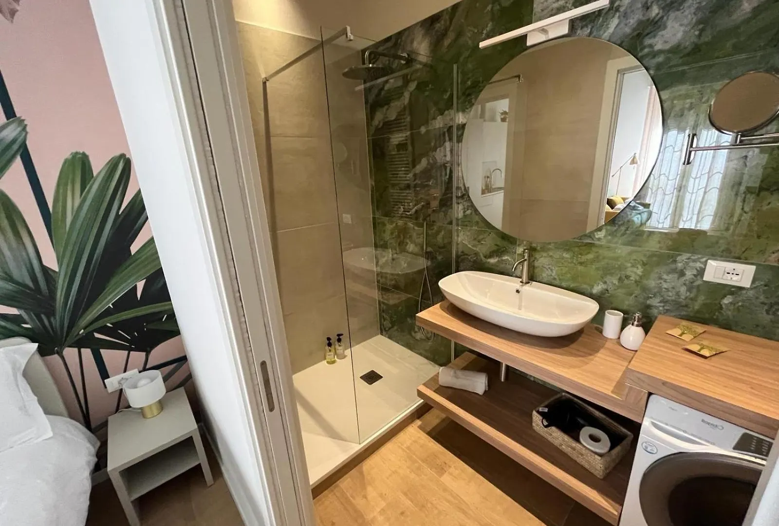 Apartmán Calari Rooms - Monolocale Boloňa